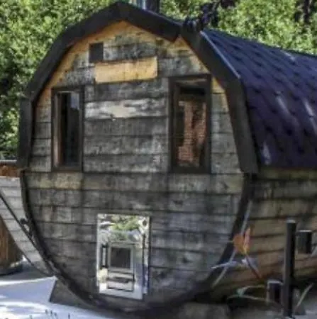 Le De La Harde Ferienhaus *