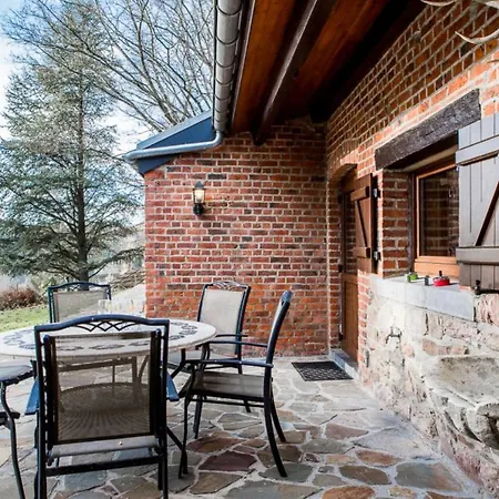 Le De La Harde Holiday home Momignies